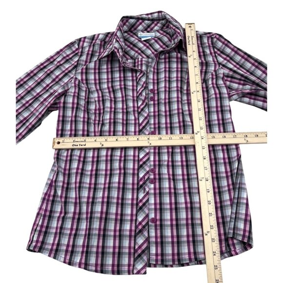 Columbia Women's Plaid‎ Button-Down Shirt Long Sleeve Medium Purple Black - Picture 3 of 5